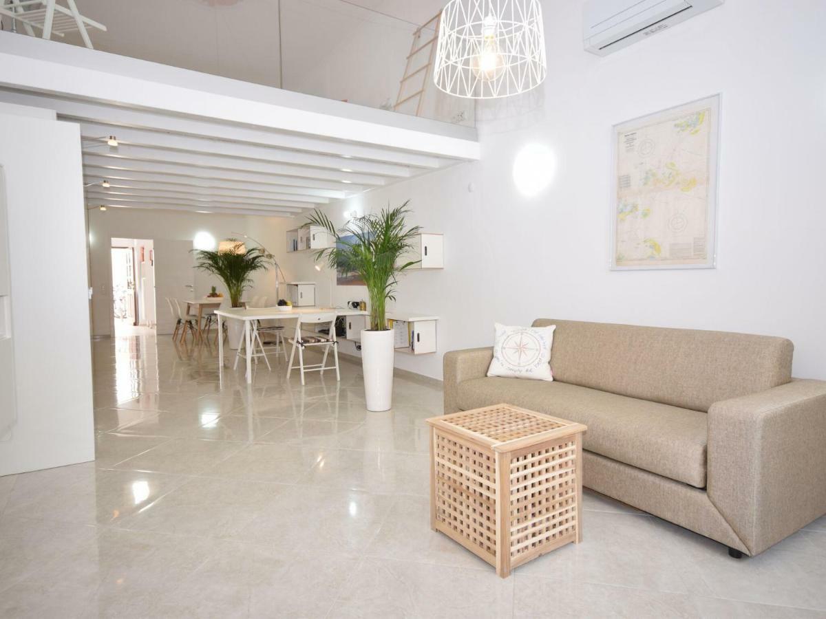 Modern Holiday Home In Olh O With Terrace Olhão Exterior foto